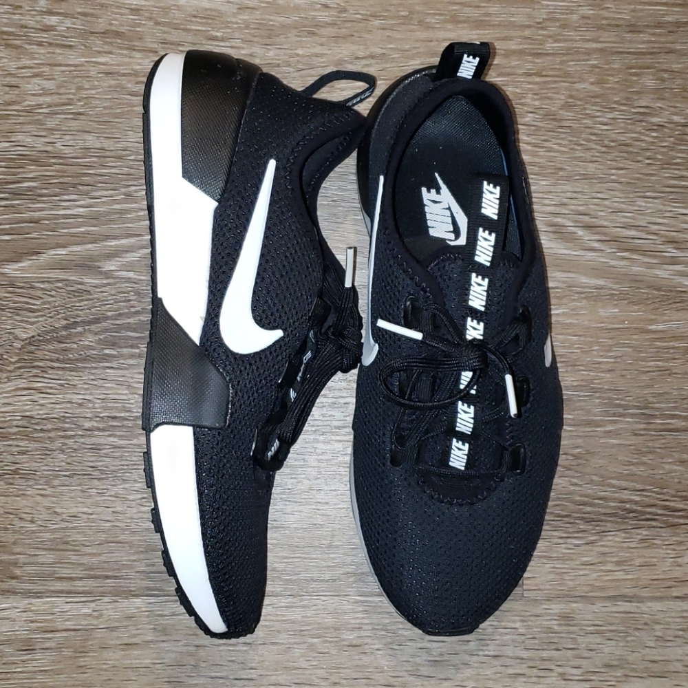 Nike Women's Sneakers